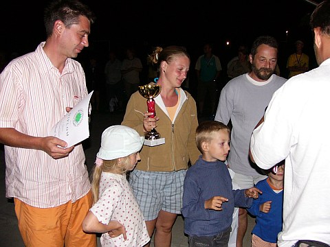 A tady jsou vtzov spolu se svm dorostem Jirka Musil a sourozenci Vaulkovi - Hroda 2007